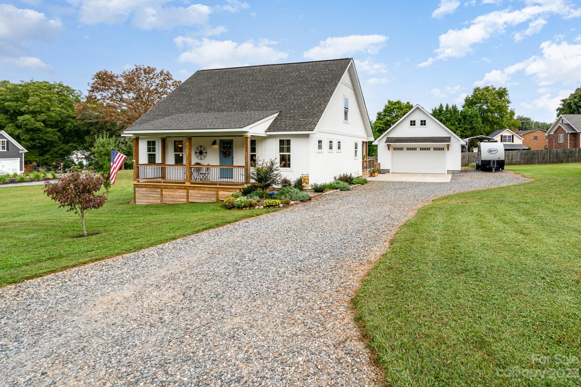224 W Thomas Street Troutman NC 28166