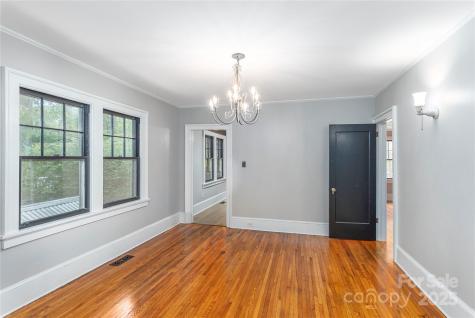 59 Linden Avenue Asheville NC 28801