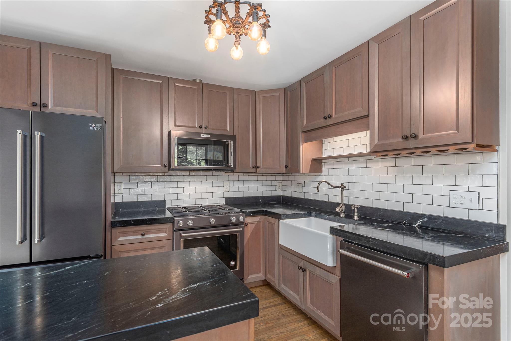 59 Linden Avenue Asheville NC 28801