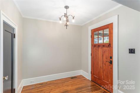 59 Linden Avenue Asheville NC 28801