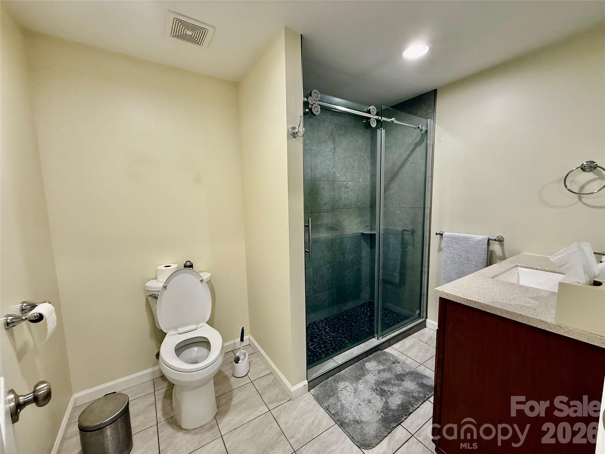108 Scott Street Morganton NC 28655