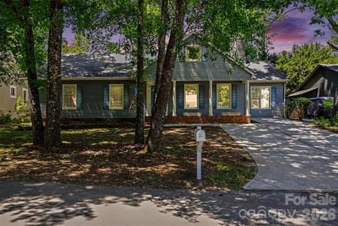 9060 Tulagi Court Tega Cay SC 29708