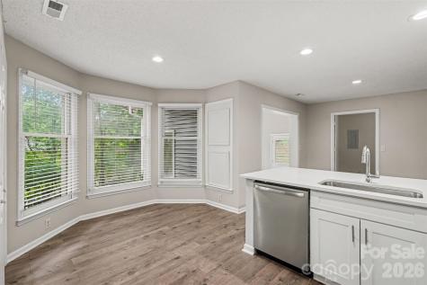 9060 Tulagi Court Tega Cay SC 29708