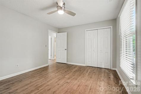 9060 Tulagi Court Tega Cay SC 29708