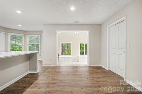 9060 Tulagi Court Tega Cay SC 29708