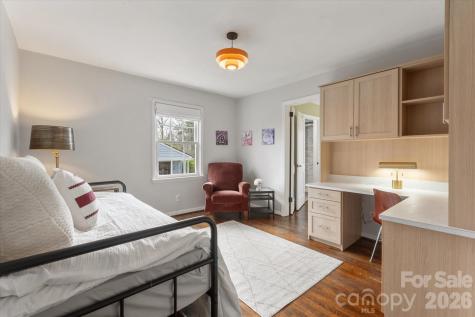 7 Wilshire Drive Asheville NC 28806