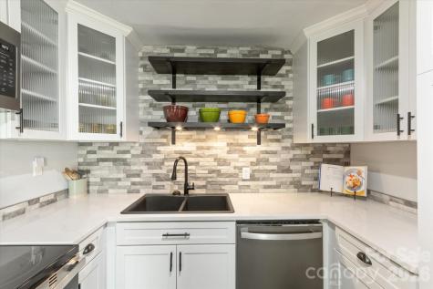 7 Wilshire Drive Asheville NC 28806