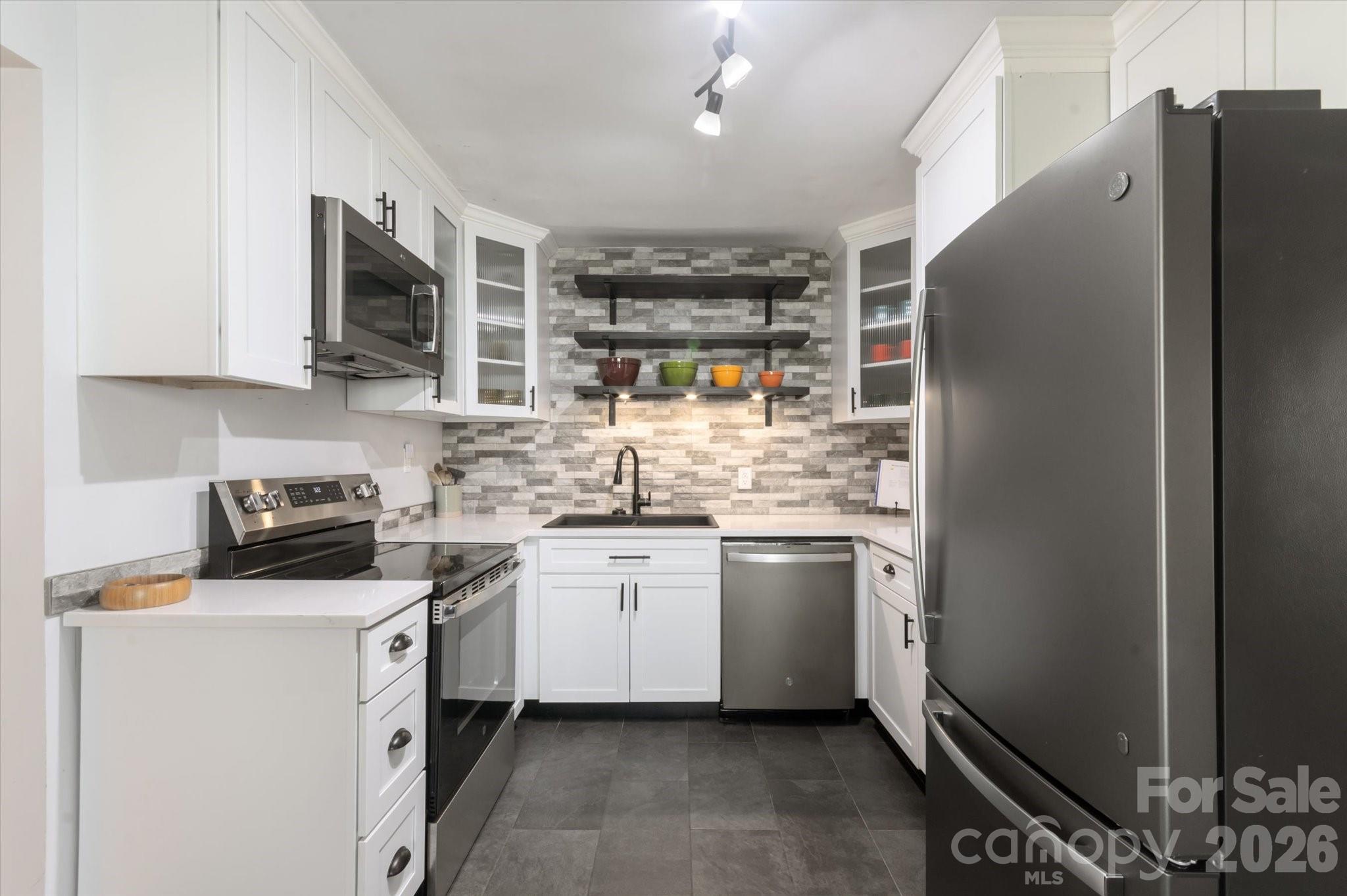 7 Wilshire Drive Asheville NC 28806
