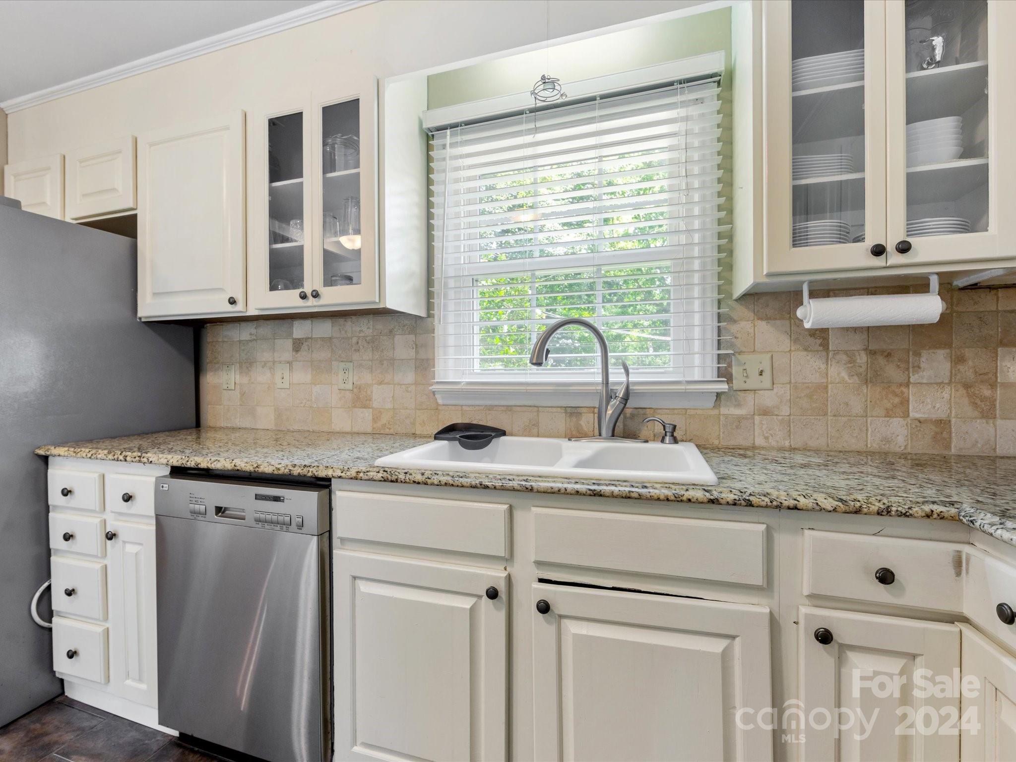 11722 Mirror Lake Drive Charlotte NC 28226
