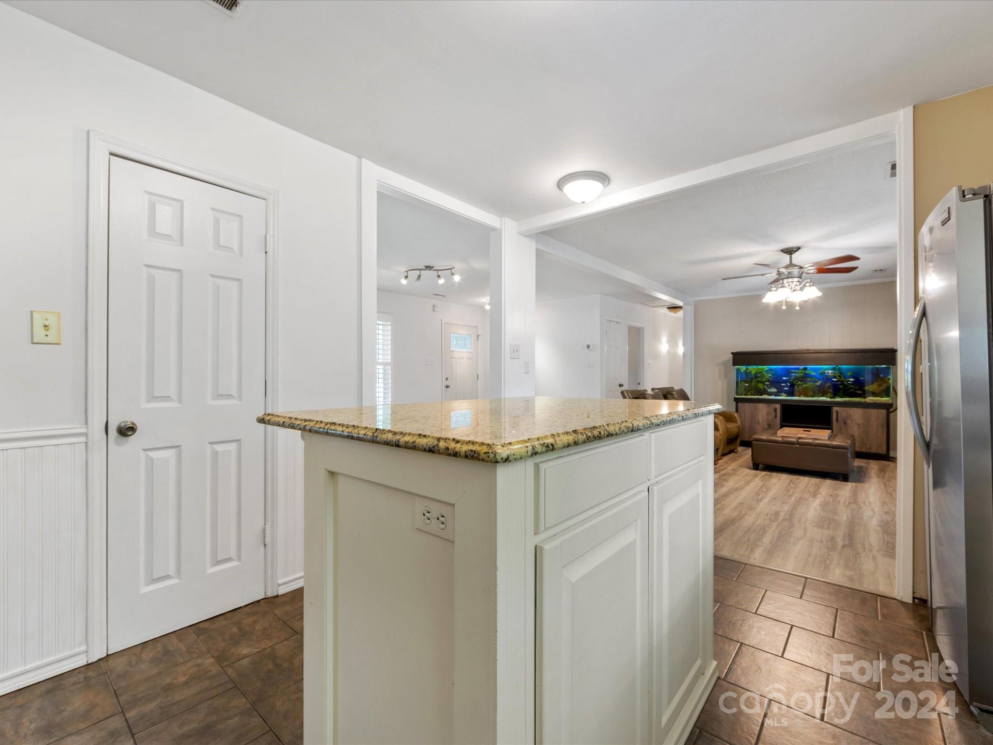 11722 Mirror Lake Drive Charlotte NC 28226