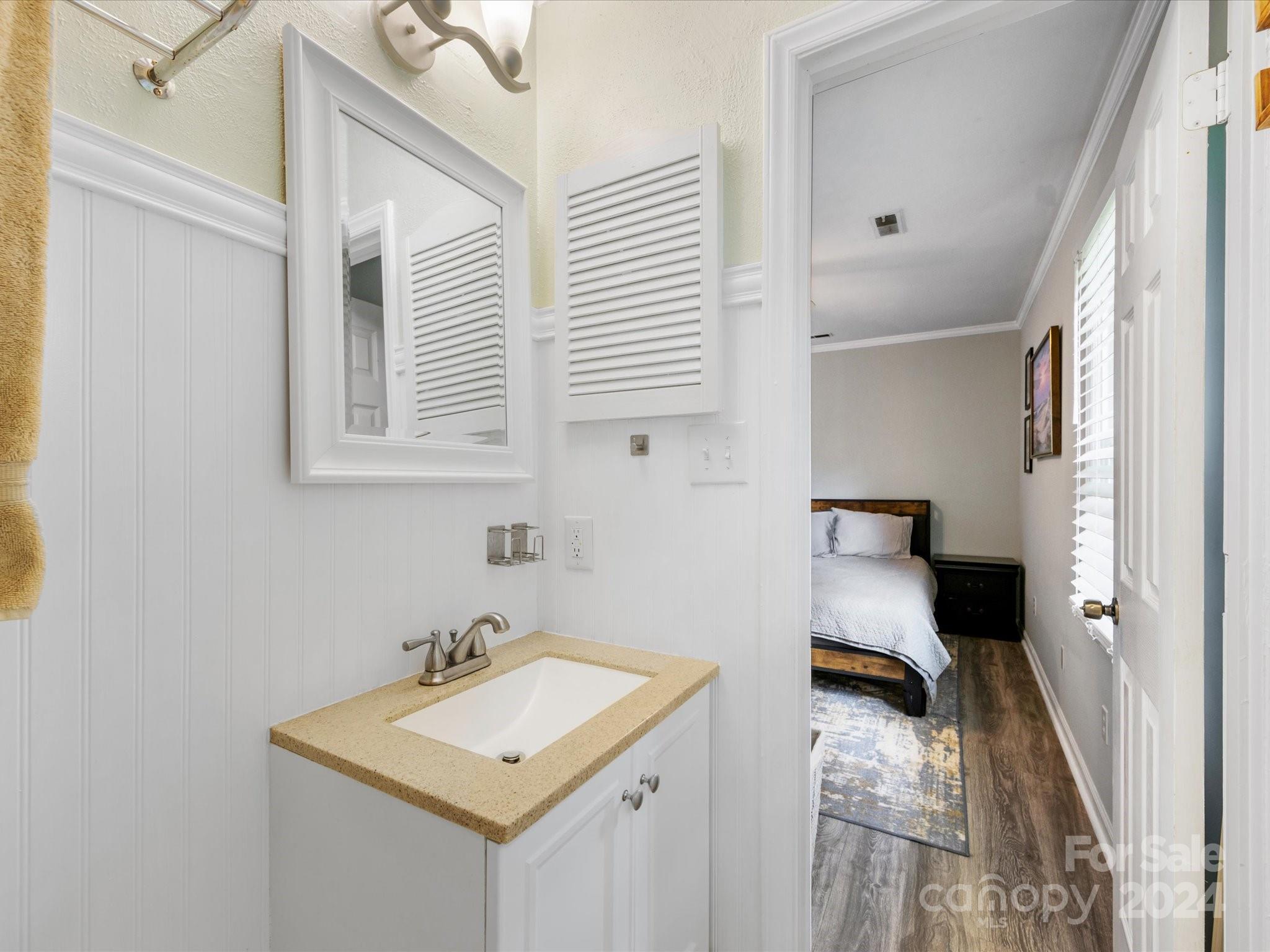 11722 Mirror Lake Drive Charlotte NC 28226