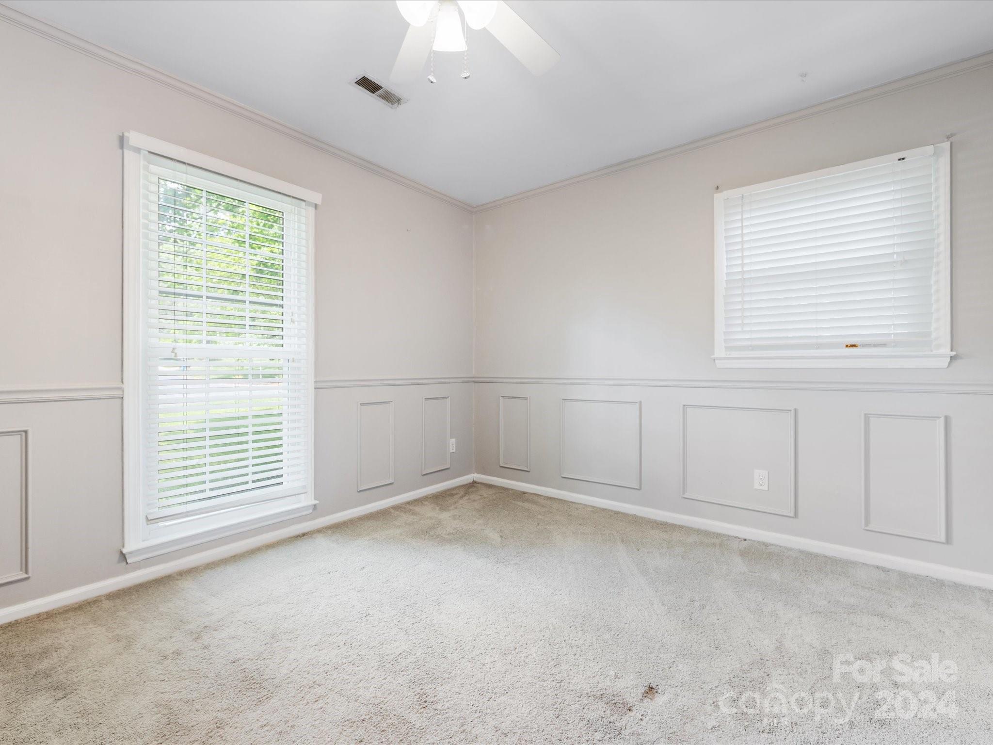 11722 Mirror Lake Drive Charlotte NC 28226
