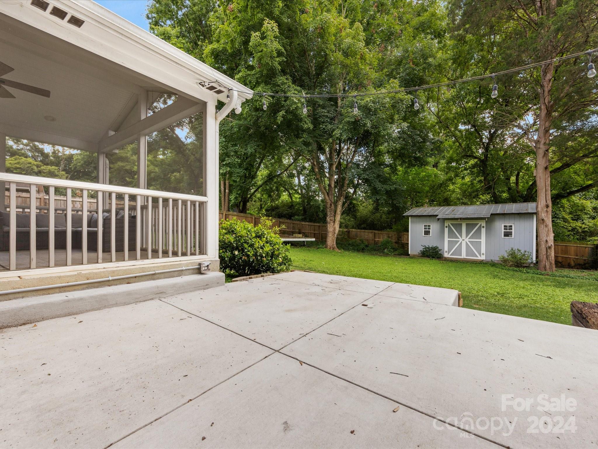 11722 Mirror Lake Drive Charlotte NC 28226