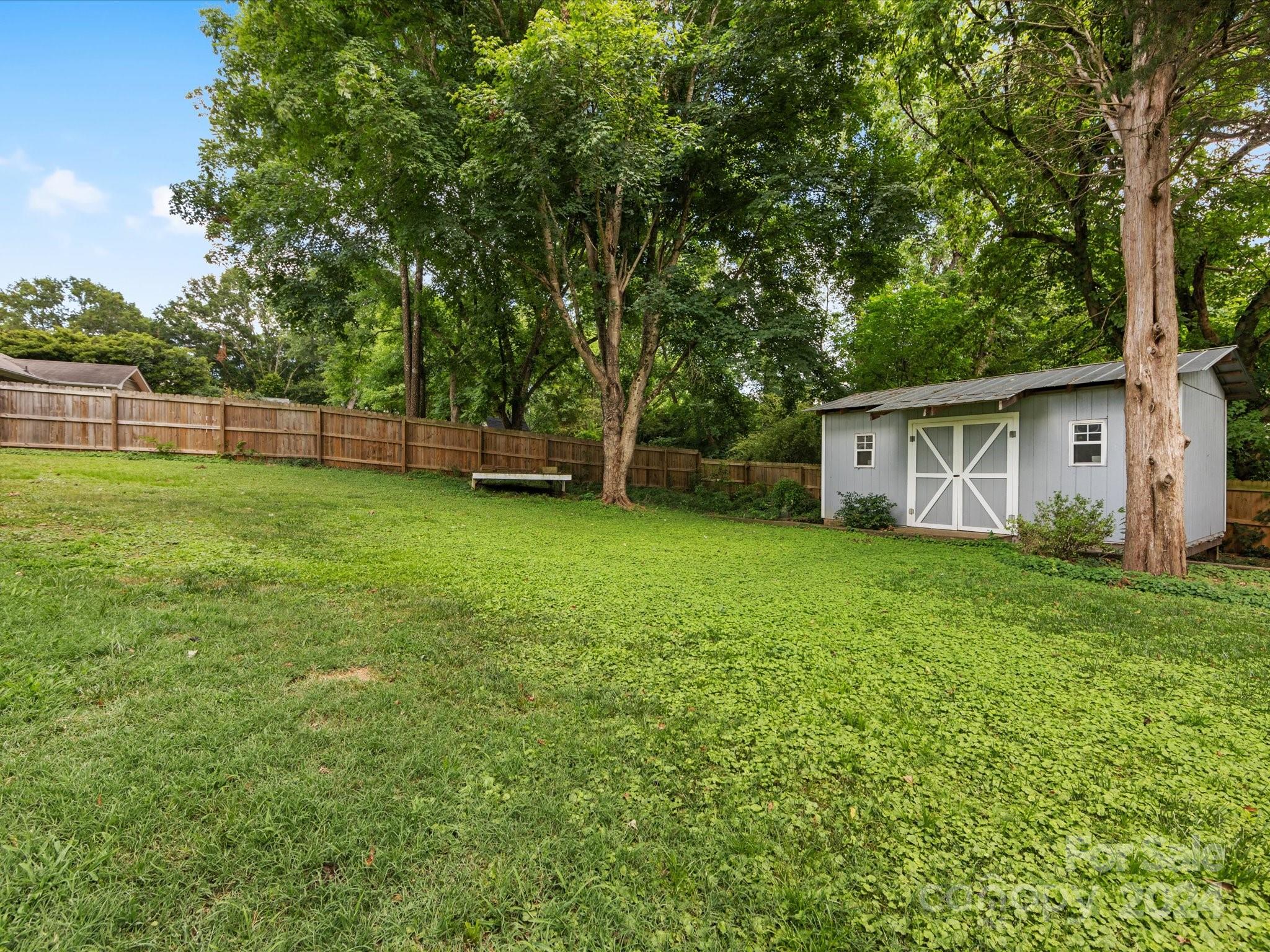 11722 Mirror Lake Drive Charlotte NC 28226