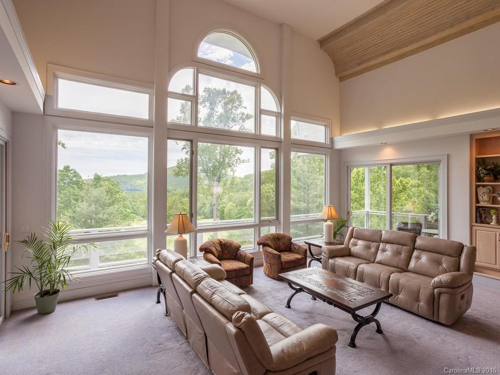 4 Hickory Vista Lane Mills River NC 28759
