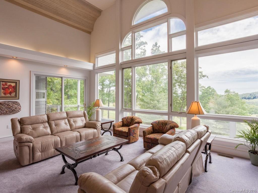 4 Hickory Vista Lane Mills River NC 28759