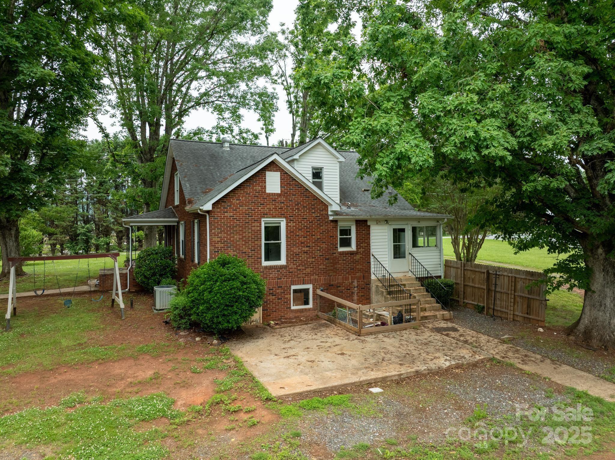 4098 S Nc Hwy 127 Highway Hickory NC 28602