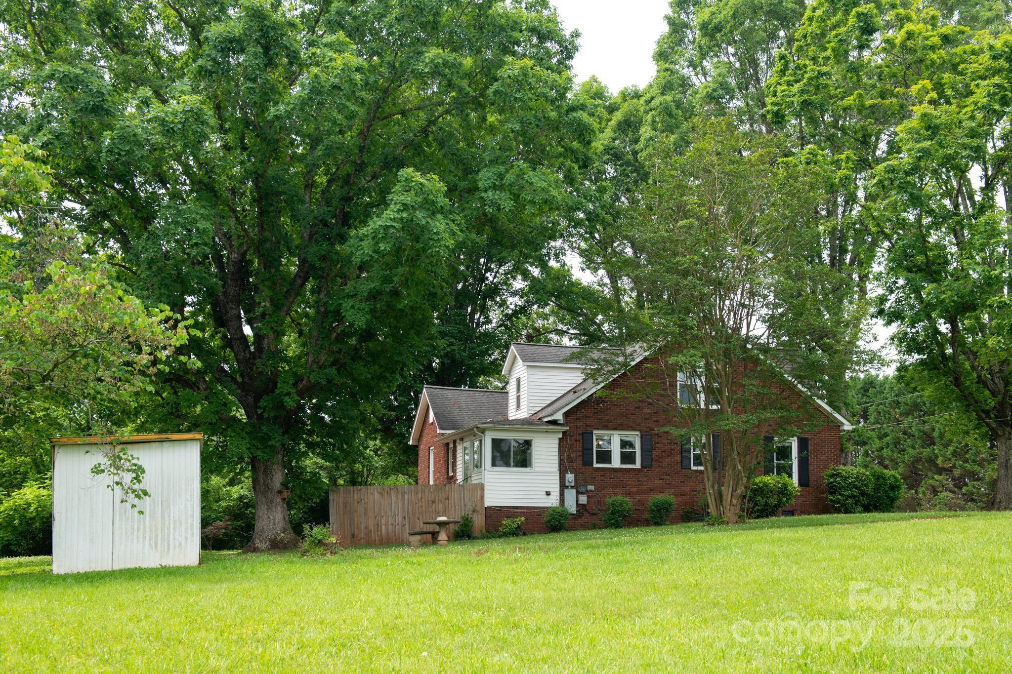 4098 S Nc Hwy 127 Highway Hickory NC 28602