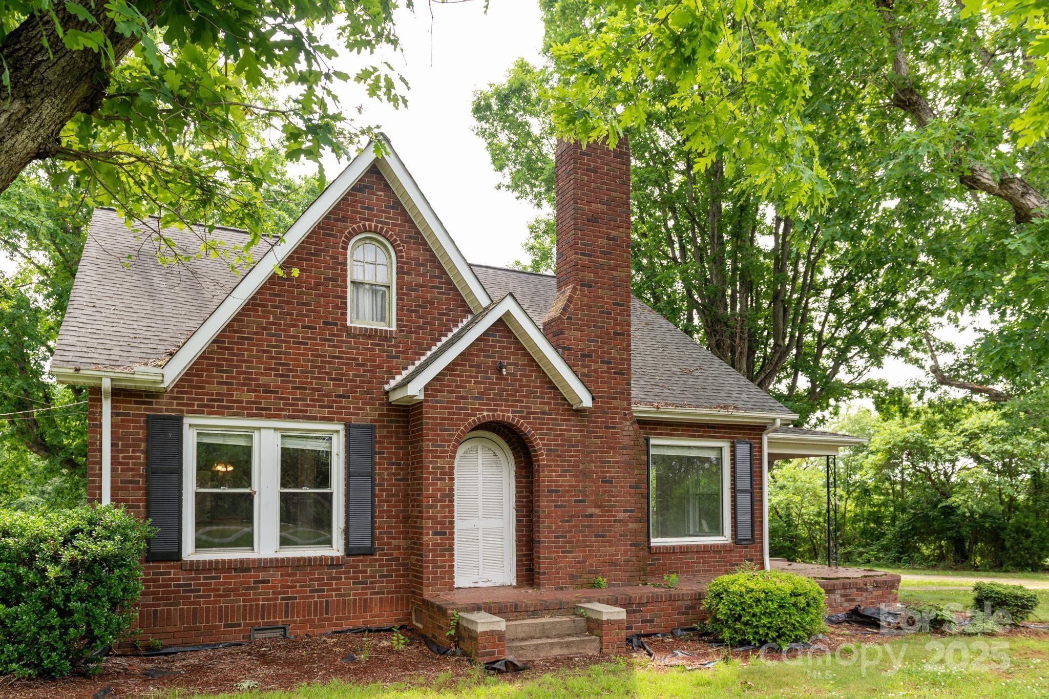 4098 S Nc Hwy 127 Highway Hickory NC 28602