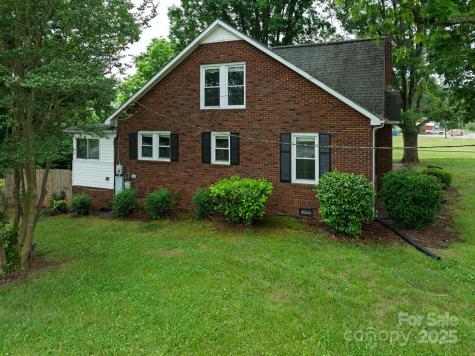 4098 S Nc Hwy 127 Highway Hickory NC 28602