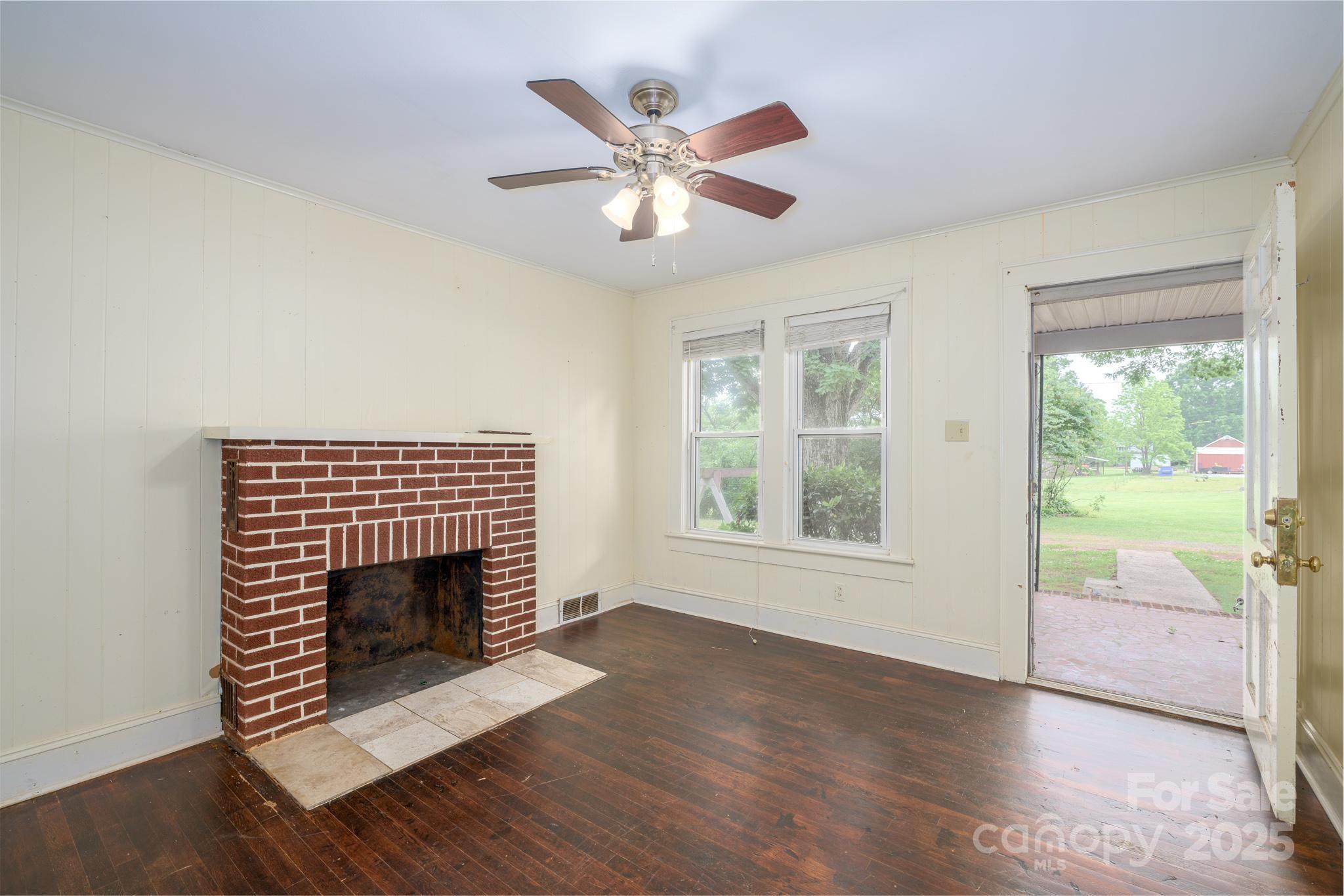 4098 S Nc Hwy 127 Highway Hickory NC 28602