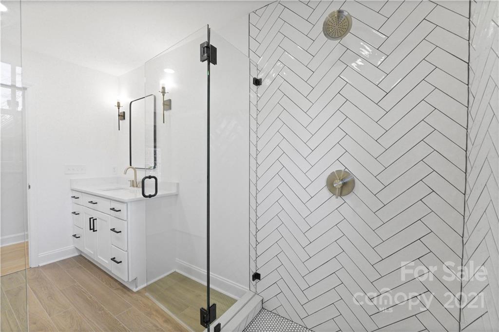 2326 Ferncliff Road Charlotte NC 28211