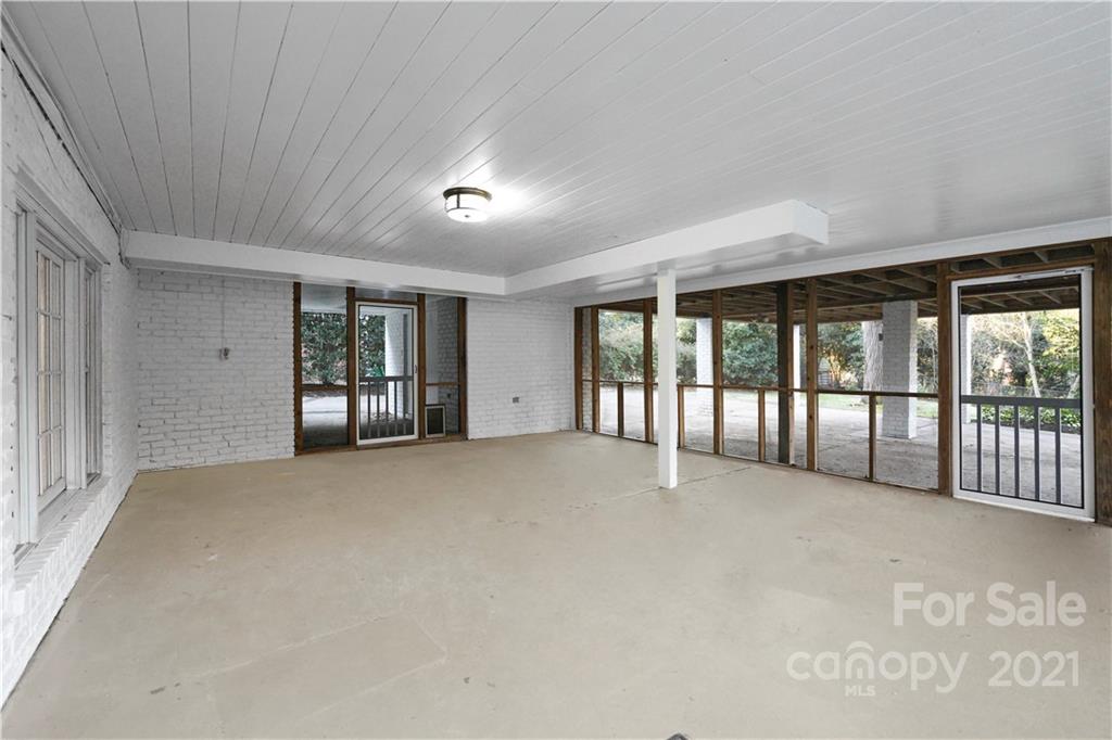 2326 Ferncliff Road Charlotte NC 28211