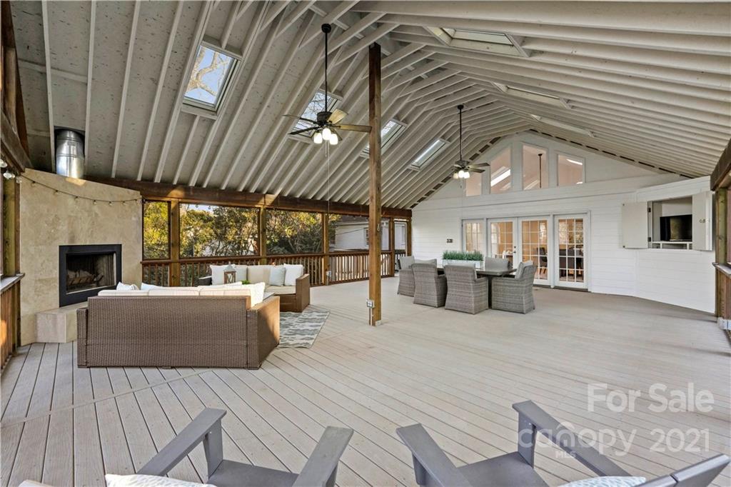 2326 Ferncliff Road Charlotte NC 28211