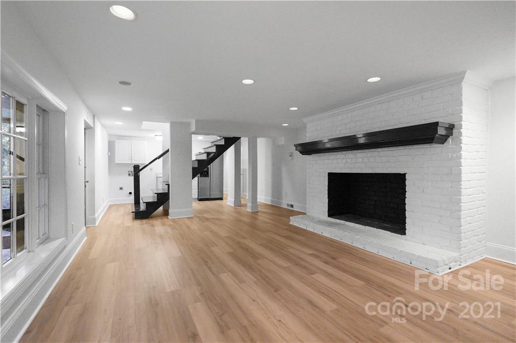 2326 Ferncliff Road Charlotte NC 28211