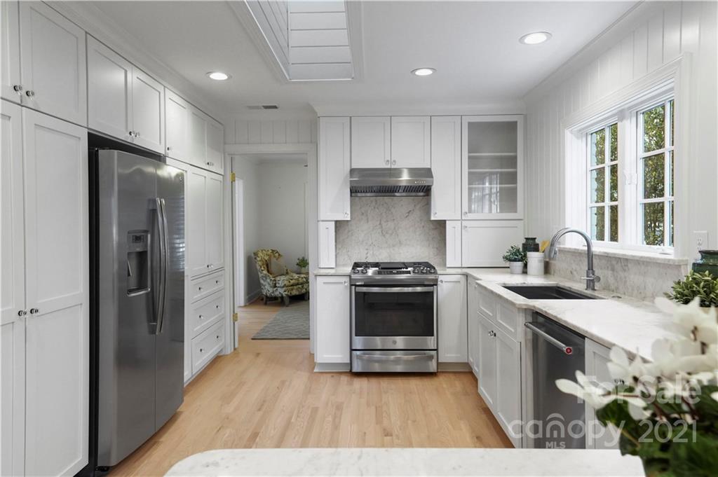 2326 Ferncliff Road Charlotte NC 28211