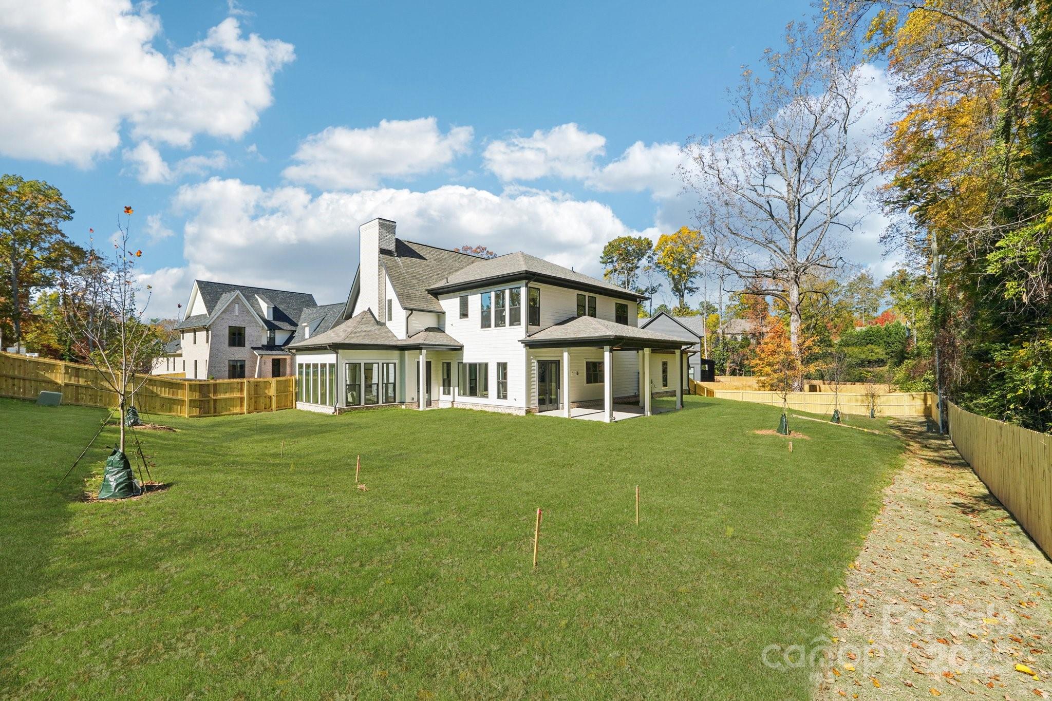 132 Sardis Lane Charlotte NC 28270