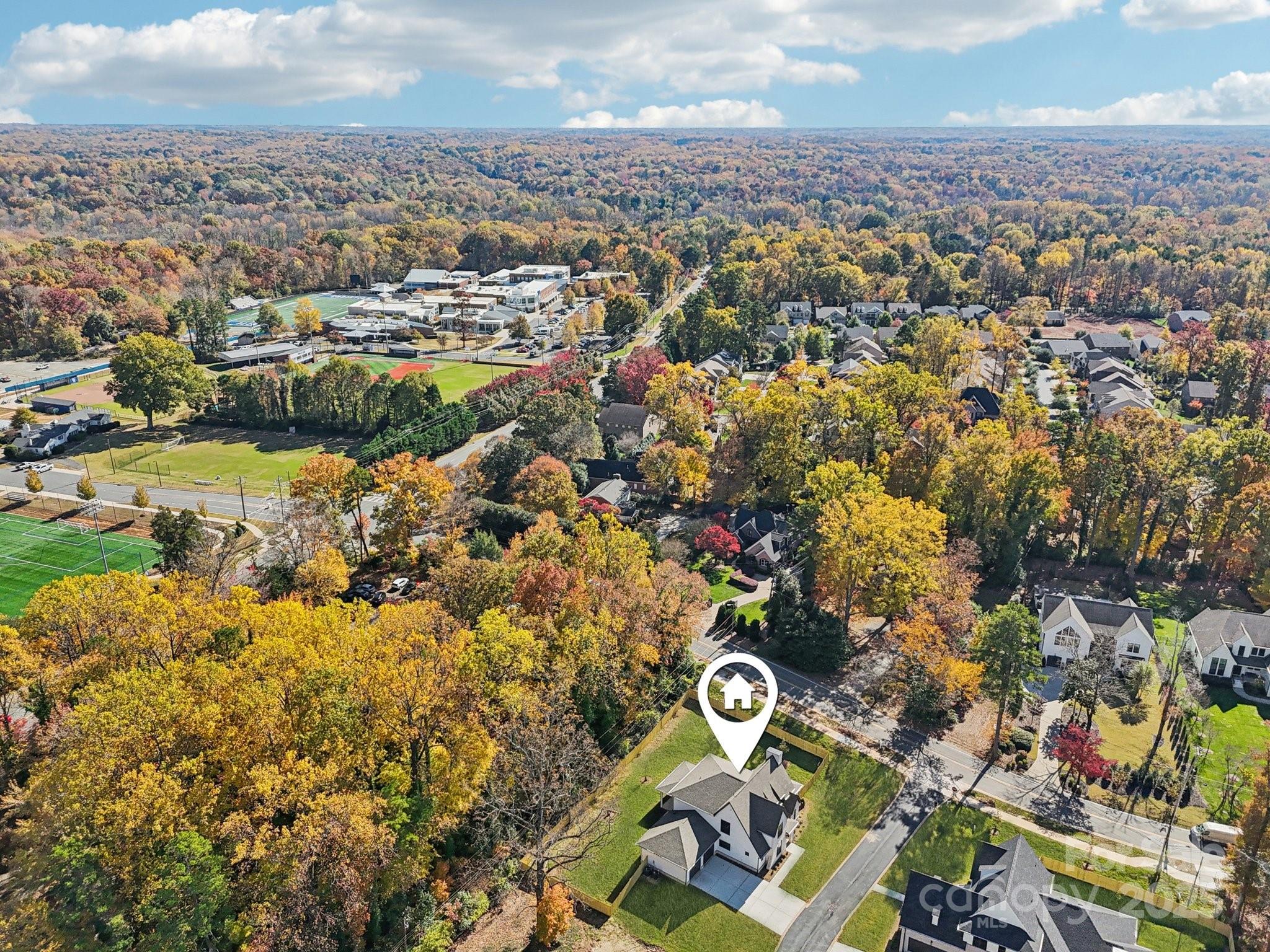132 Sardis Lane Charlotte NC 28270