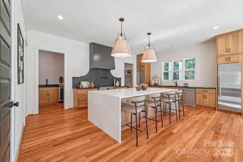 132 Sardis Lane Charlotte NC 28270