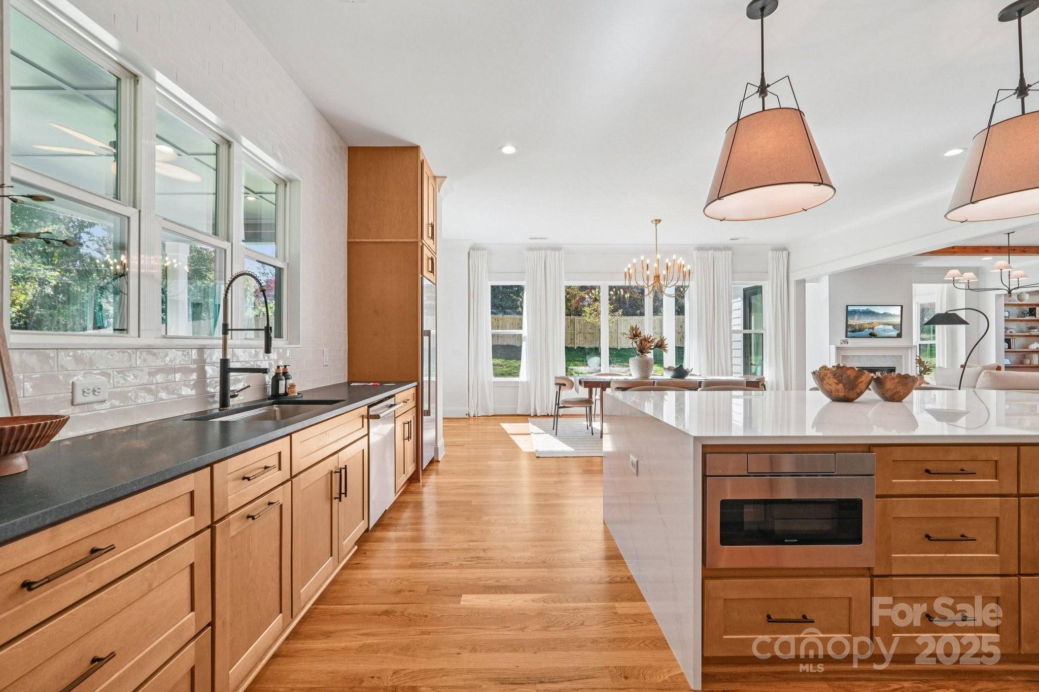 132 Sardis Lane Charlotte NC 28270