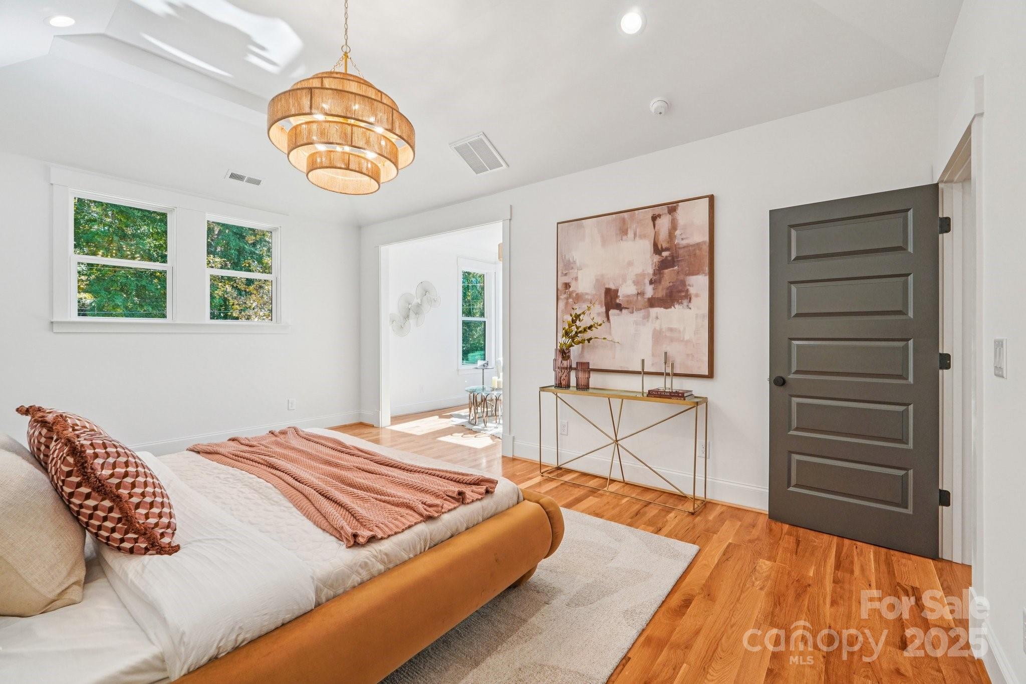 132 Sardis Lane Charlotte NC 28270