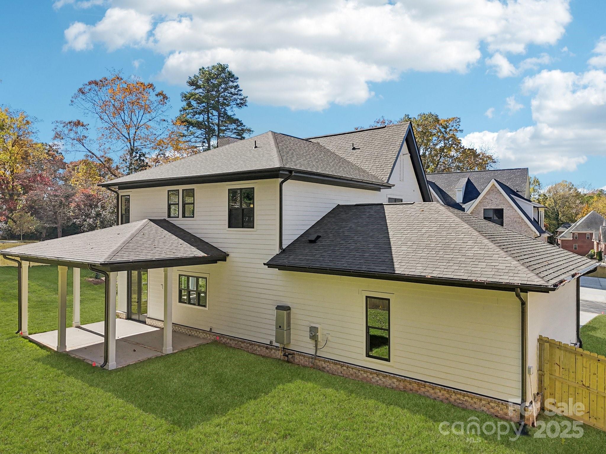 132 Sardis Lane Charlotte NC 28270