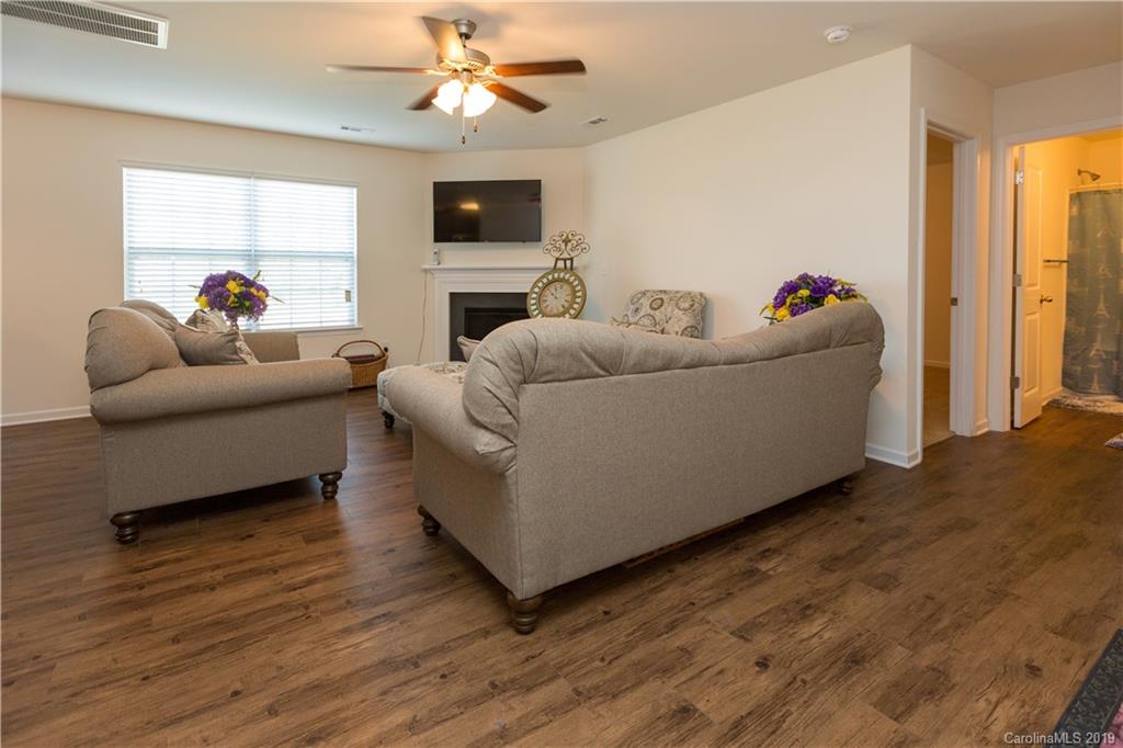 7407 Niccoline Lane Charlotte NC 28214