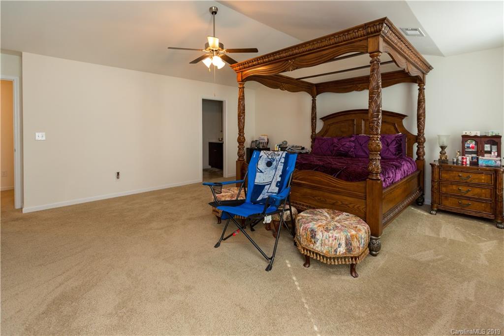 7407 Niccoline Lane Charlotte NC 28214