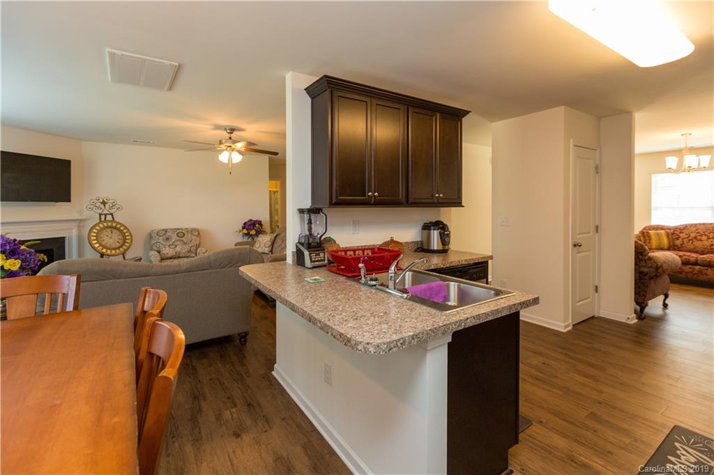 7407 Niccoline Lane Charlotte NC 28214
