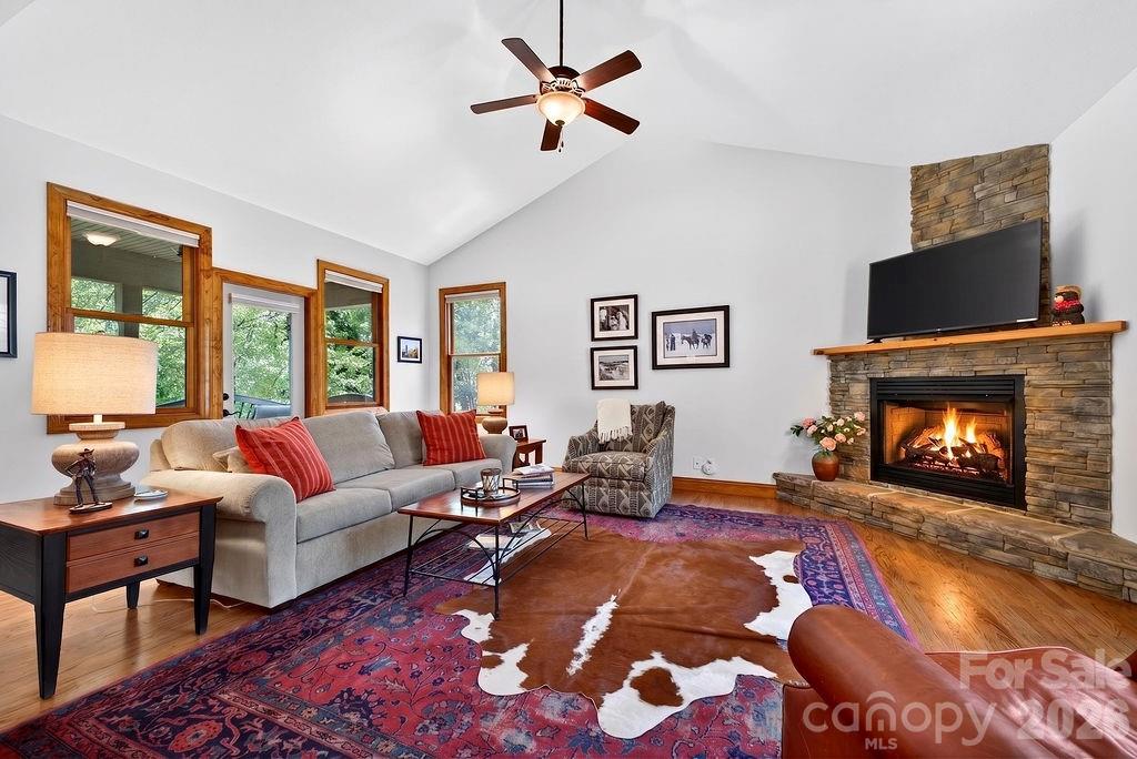 24 Triple Fairways Drive Hendersonville NC 28739