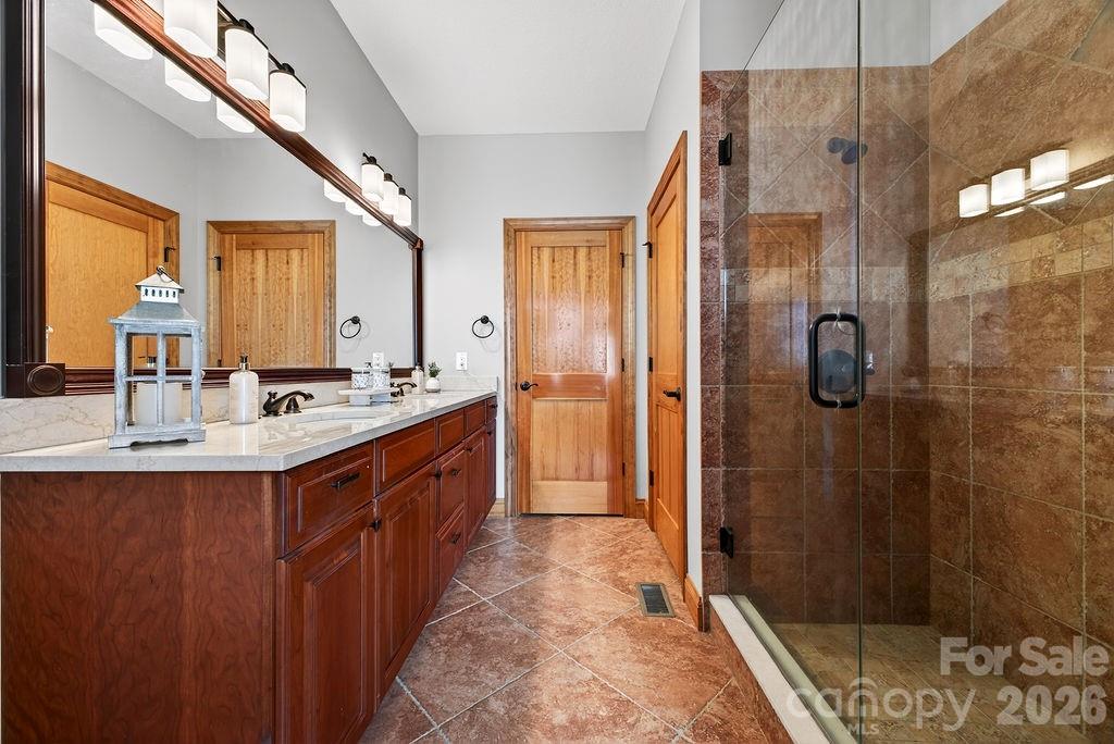 24 Triple Fairways Drive Hendersonville NC 28739