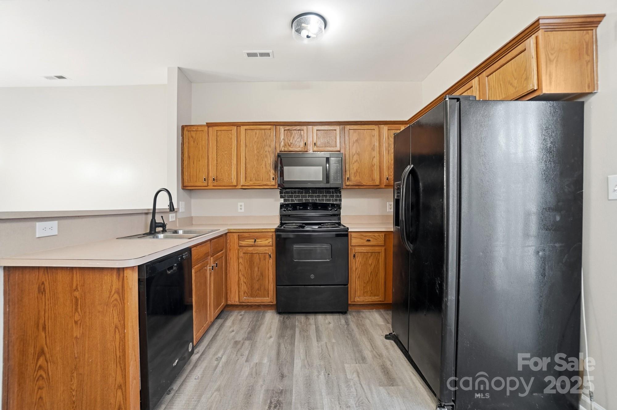 4944 Kotlik Drive Charlotte NC 28269