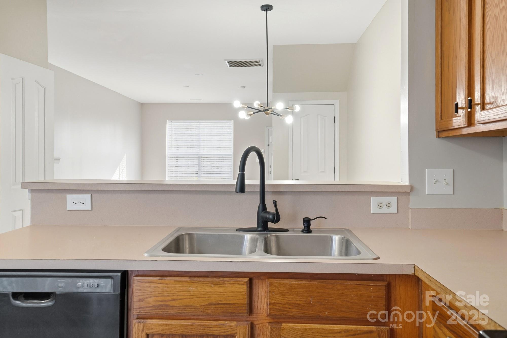 4944 Kotlik Drive Charlotte NC 28269