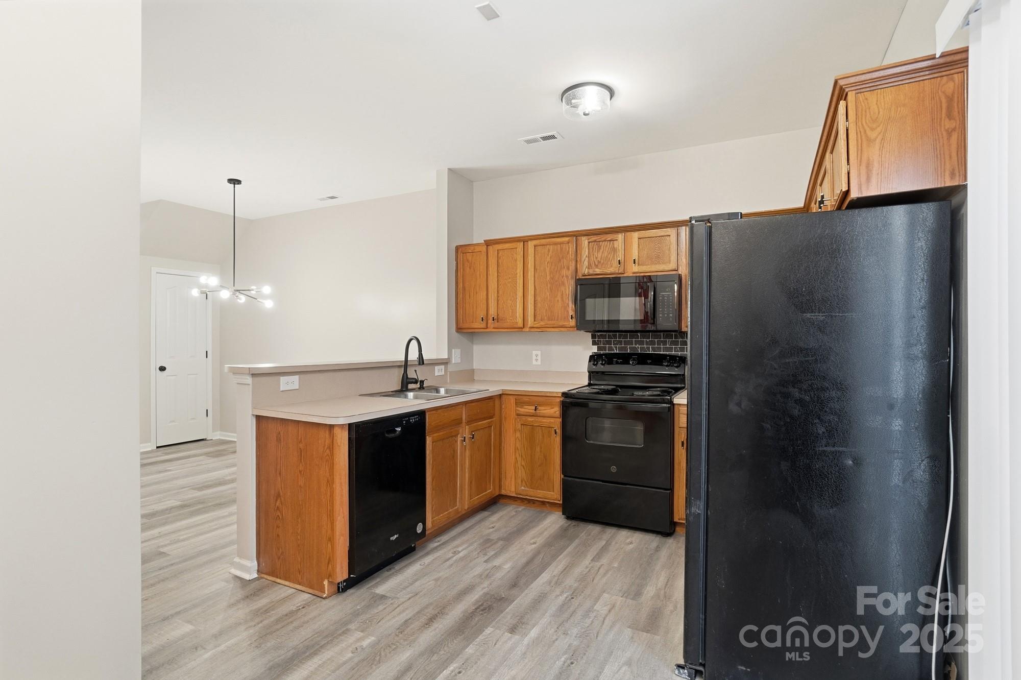 4944 Kotlik Drive Charlotte NC 28269