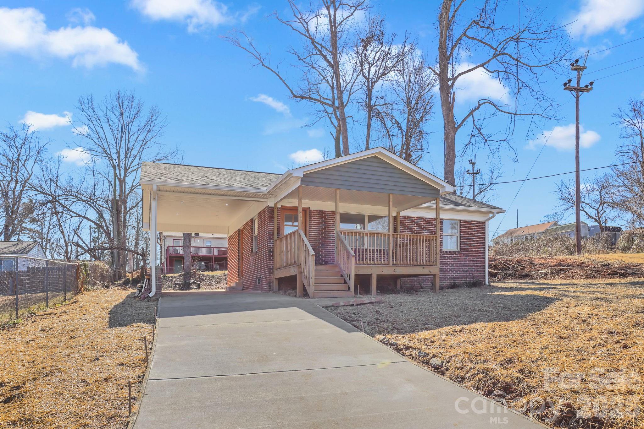 2991 1st Avenue Place NW Hickory NC 28601