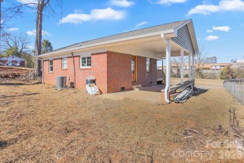 2991 1st Avenue Place NW Hickory NC 28601