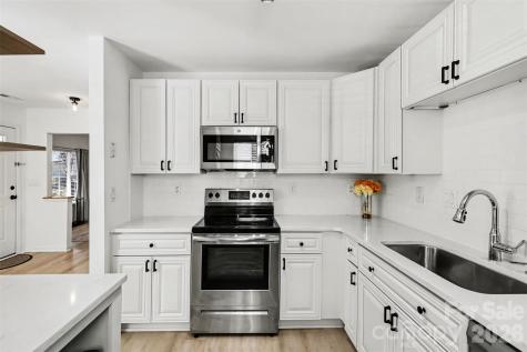 3653 Melrose Cottage Drive Matthews NC 28105