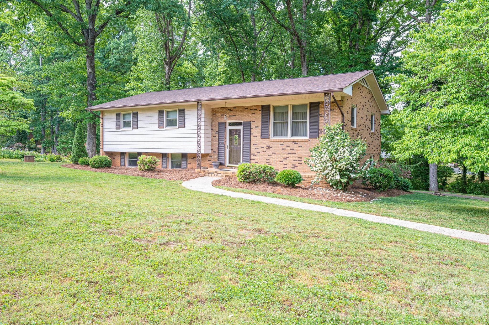 234 Suncrest Road Cherryville NC 28021