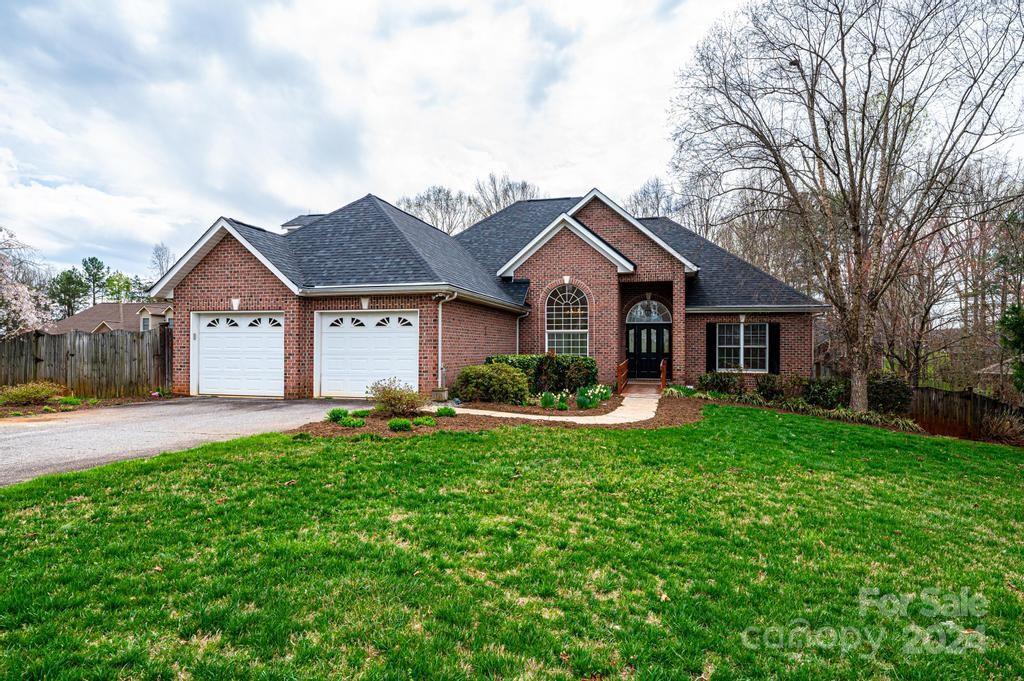 4155 Tuscany Court Hickory NC 28602