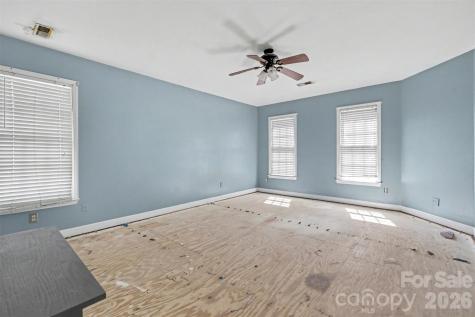 1504 Plantation Trail Gastonia NC 28056